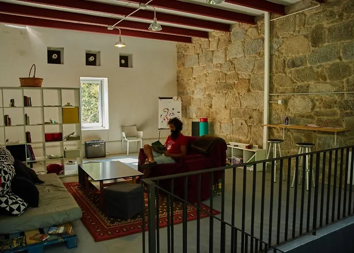 ゲストハウス A Fabrica Da Luz Cristosende